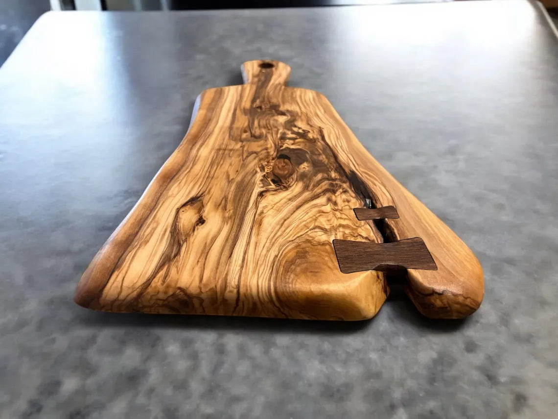 Cheese Charcuterie Serving Board| Handmade Olive Wood| Gift for Anniversary, Wedding, Housewarming, Engagement, Wine Lovers| Tapas| Foodies