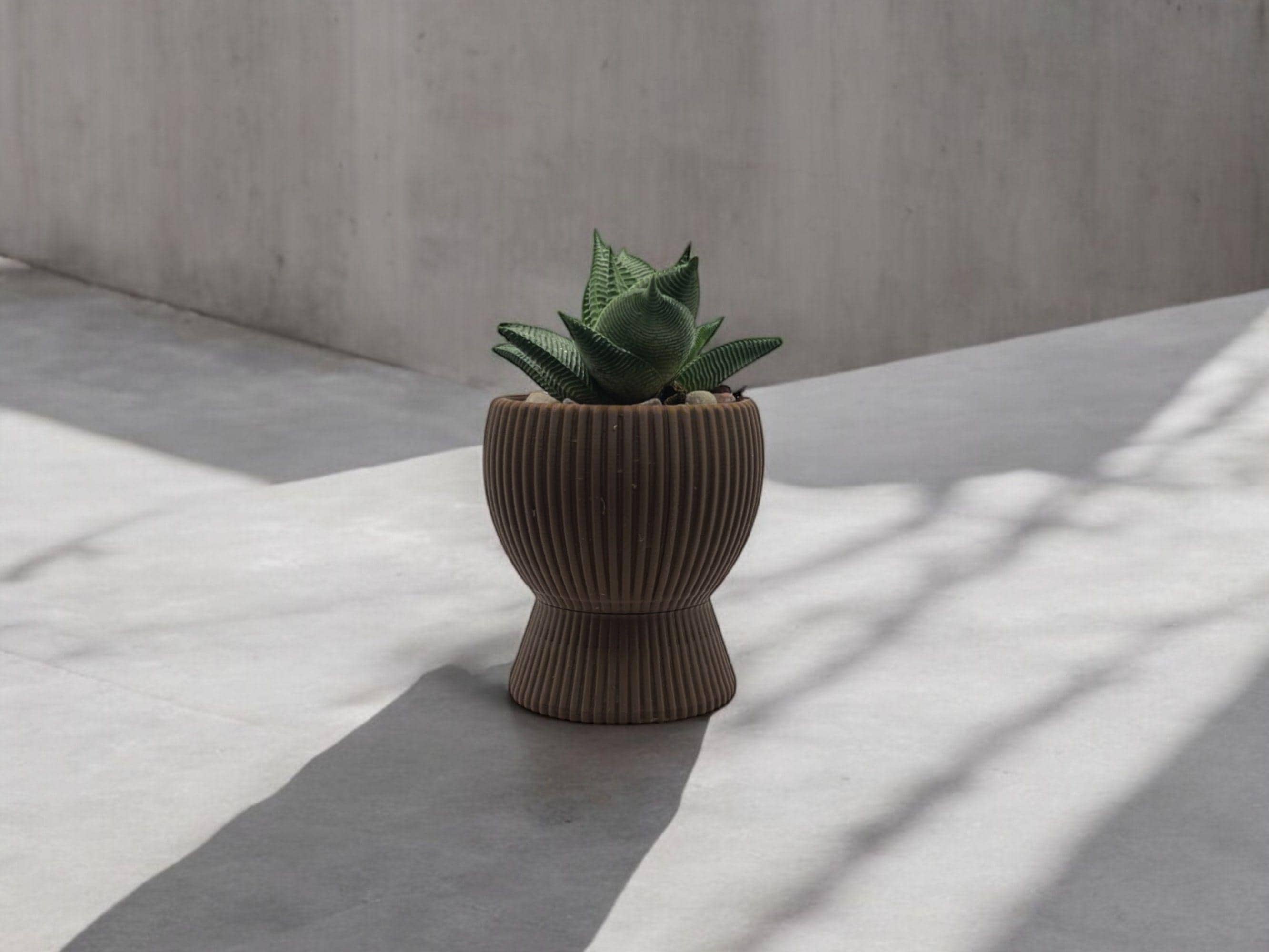 Brown Planter with Drip Plate| Modern Sustainable Design for Succulents, Cacti, and Small Plants| Home Decor| gift| housewarming|