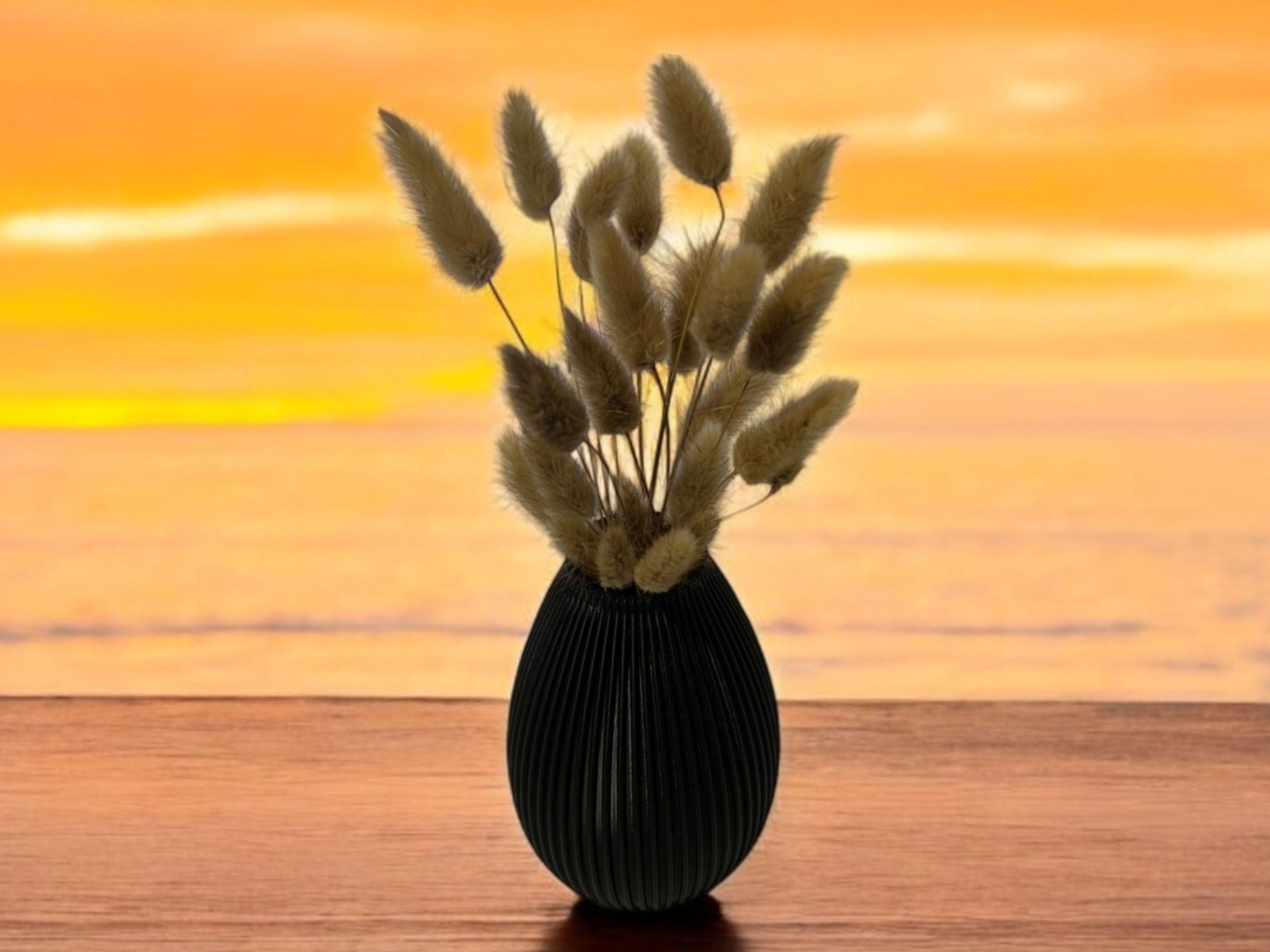 Modern Decorative Black Vase for Artificial Plant| Minimalist Design| 3D Printed| Small and Medium Size| Housewarming Gift| Mothers Day Gift