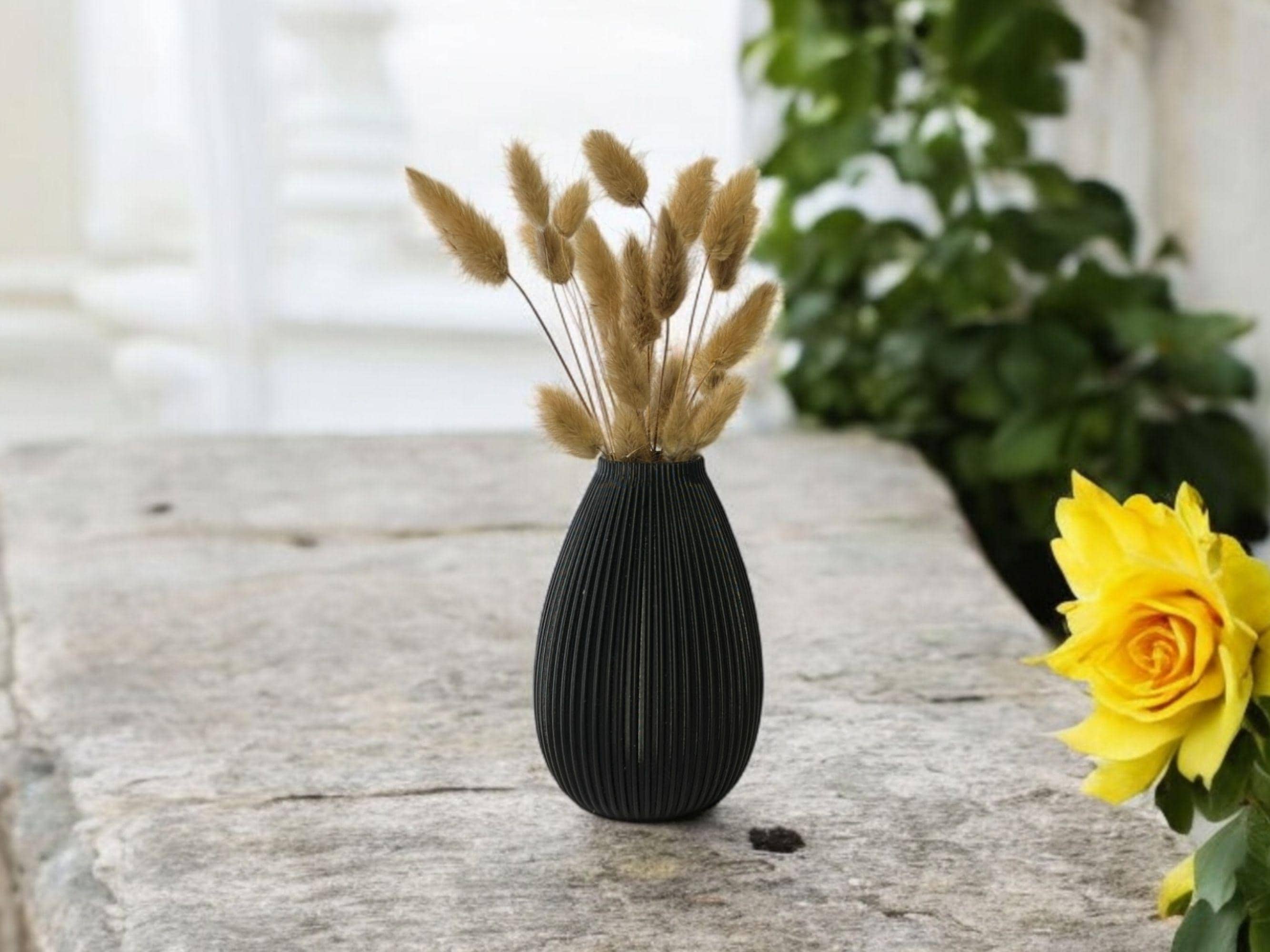 Modern Decorative Black Vase for Artificial Plant| Minimalist Design| 3D Printed| Small and Medium Size| Housewarming Gift| Mothers Day Gift