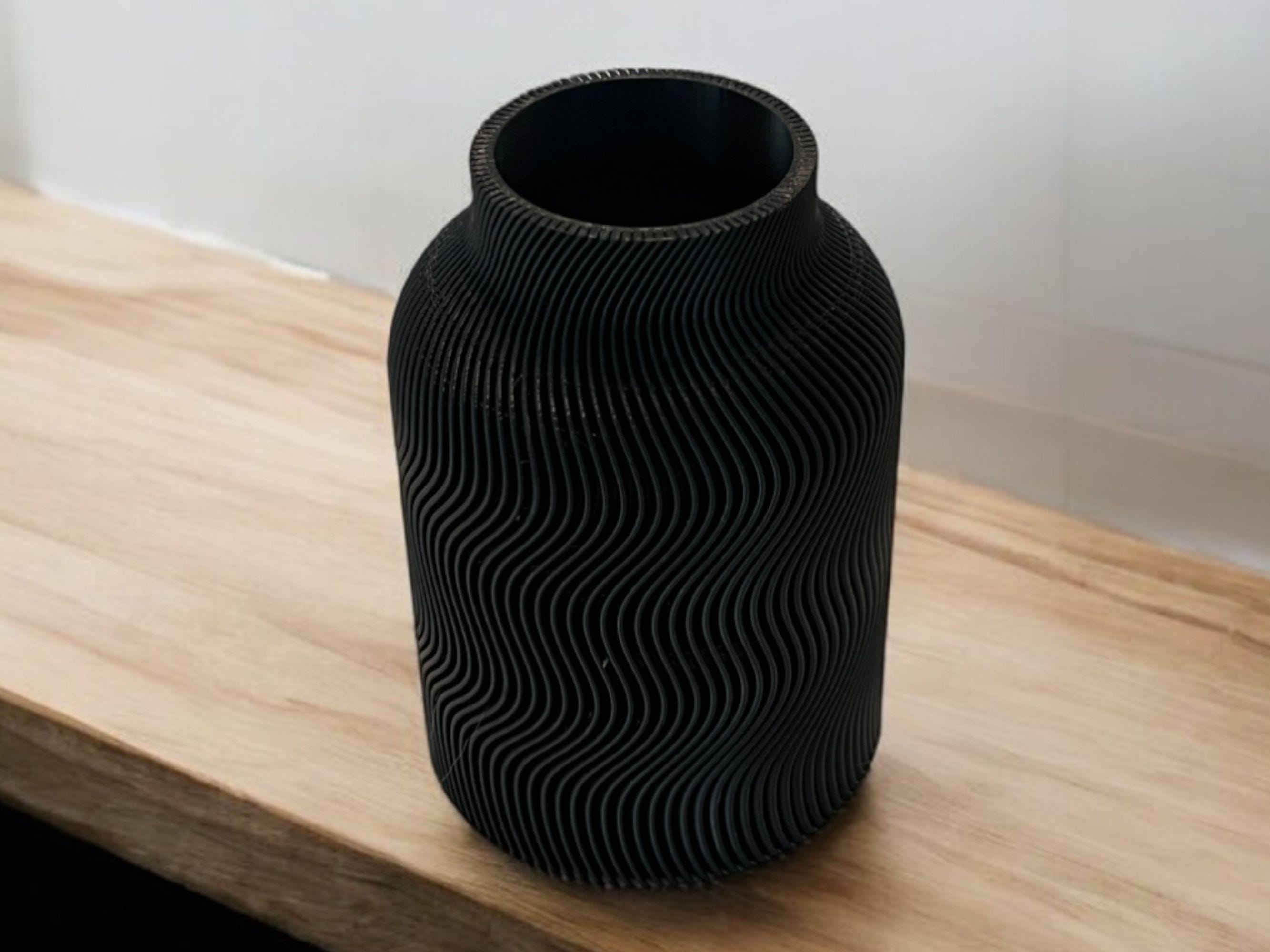 Modern Wavy Black Vase for Artificial Plants| Minimalist Design| 3D Printed| New Home Gift| Mother's Day Gift| Stylish Home Decor| Get Well