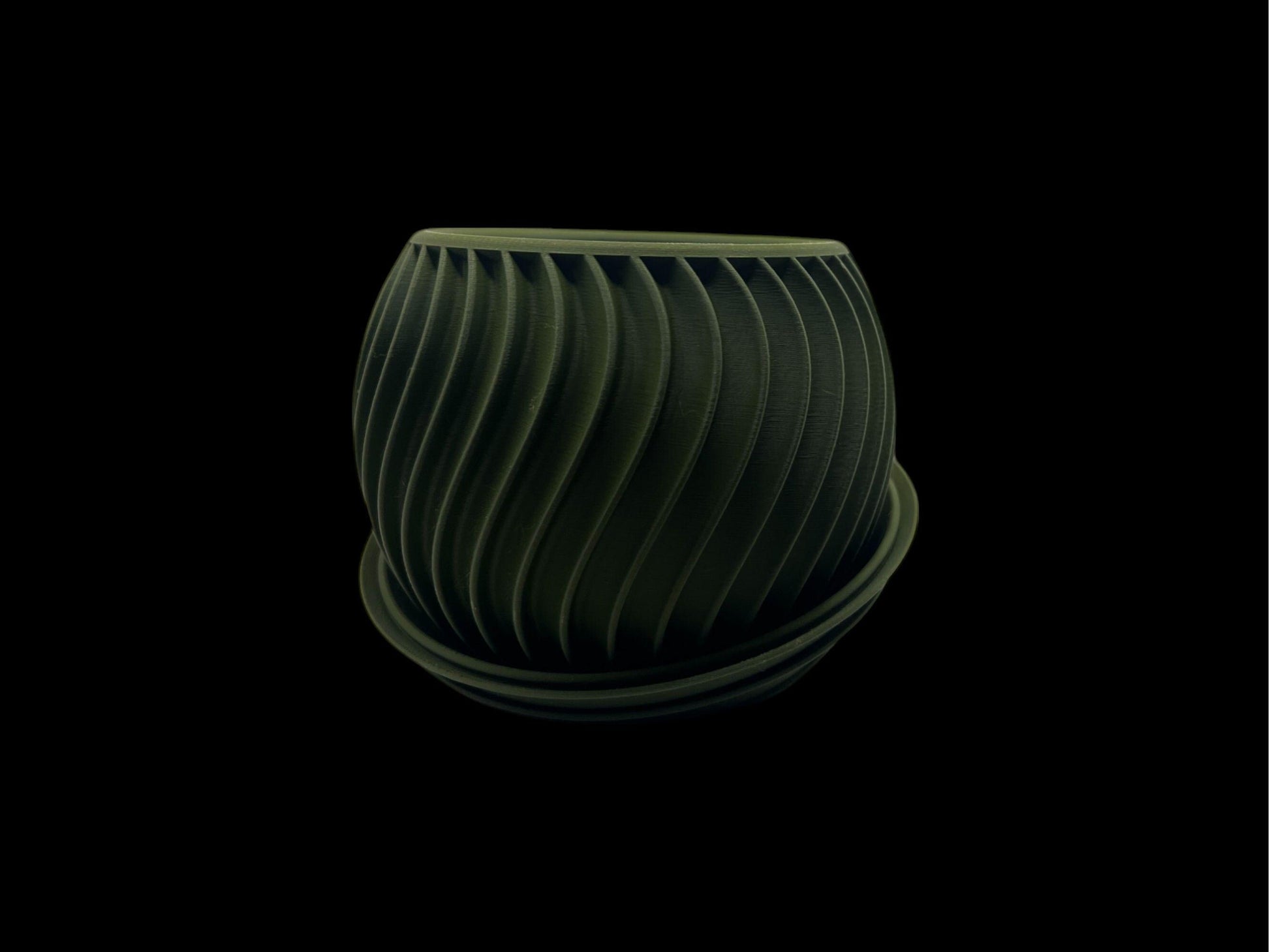 Modern Olive Green 3D Printed Planter with Drip Tray| 5.2" x 3.9" Spiral Pot| Indoor Succulent or Cactus Pot| PLA Eco-Friendly| Housewarming